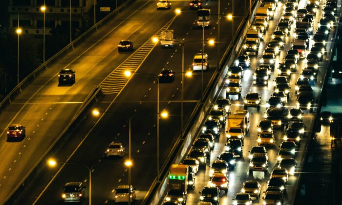 image of traffic jam